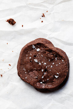 freshly baked chocolate sable cookies