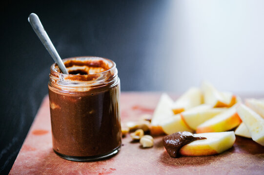 Homemade Chocolate Peanut Spread