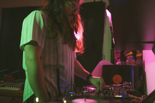 Dj Plays At Home Studio