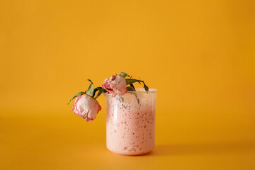 Withered roses in chemical substance