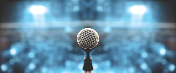 Microphone Public speaking background, Close up microphone on stand for speaker speech presentation stage performance or press conference backgrounds. - obrazy, fototapety, plakaty