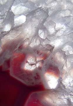 closeup macro macrophoto of agate slice details crytalline structure