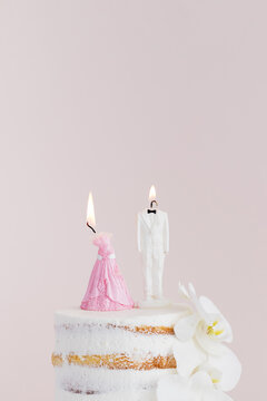Burning wedding couple divorce concept
