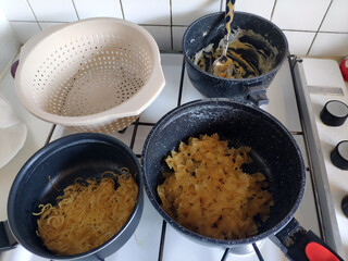 casseroles sales