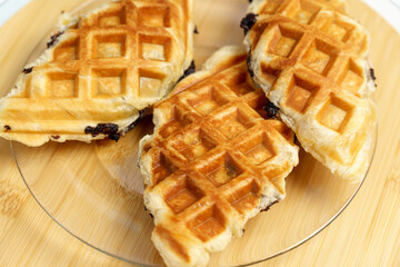 Croffle for croissant and waffle. This bread is a combination of croissants and waffles.