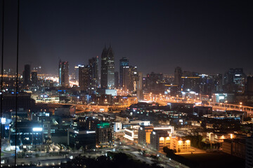 Fototapeta na wymiar Duabi Skyline at night