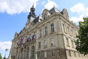 Obraz premium La mairie de Limoges, vue de l'extérieur, ville de Limoges, département de la Haute Vienne, France