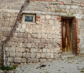 kayseri gesi old historical town door © 7