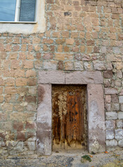 kayseri gesi old historical town door © 7