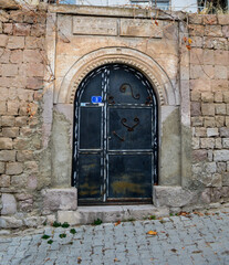 kayseri gesi old historical town door © 7