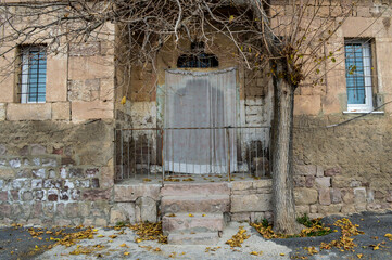 kayseri gesi old historical town door © 7