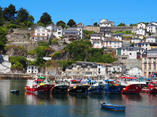 Luarca, localidad asturiana con un pequeño pero bonito puerto marítimo. España.