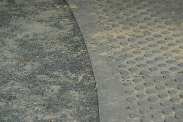 Wassergebundene Decke und Beton Stein Pflaster mit taktile Bodenindikator