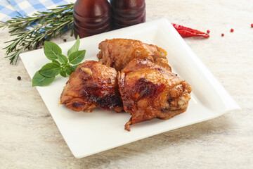 Roasted chicken leg with spicy sauce