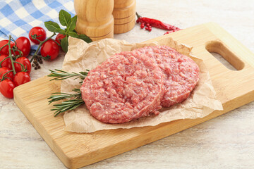 Raw pork cutlet for burger