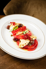 grilled cheese with fresh tomatoes