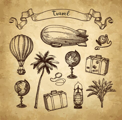 Vintage travel set. © alhontess