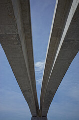 Obraz premium Low Angle View Of Freeway Against Clear Sky 