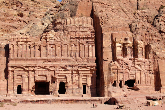 Corinthian tomb and palace tomb, the royal tombs, Petra, Jordan