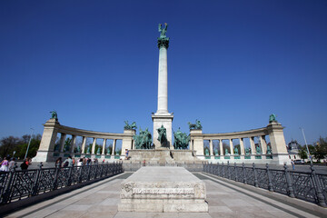 Fototapeta na wymiar Heroes' Square and Millennium Memorial monument, Budapest, Hungary