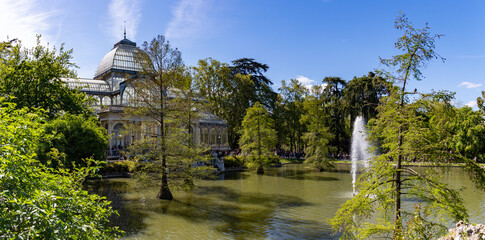 El Retiro Park - Palacio de Cristal