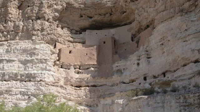 Montezuma Castle Cliff Dwelling Sunrise Close Up Timelapse
