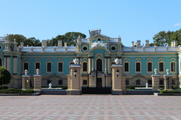 Obraz premium Mariinsky palace, official presidential palace in Kiev, Ukraine