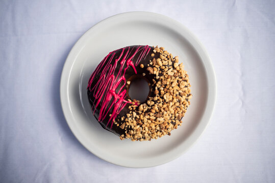 donas relleas con varias tematicas.
zoom y desenfoques.