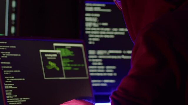Malefactor programmer causes damage to the Internet