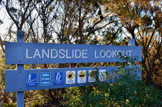 Landslide Lookout At Katoomba In The Blue Mountains Of Australia