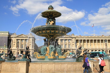 Fototapeta na wymiar fountain in the center country