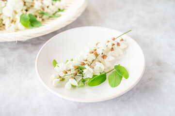 ニセアカシアの花