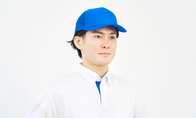 男性　配送業　ポートレート　白背景