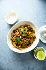 Wok noodles with chili and potato