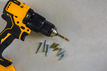 Cordless Hammer Drill and Scewdriver with screws