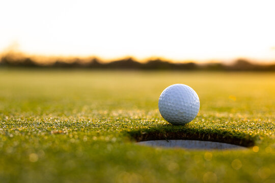 ゴルフ のストック写真 ロイヤリティフリーの画像 ベクター およびビデオ Adobe Stock