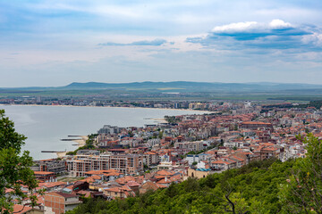 Fototapeta na wymiar Beautiful view from the mountain on the coast of a resort town in Bulgaria