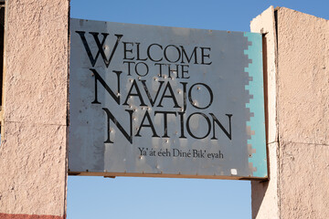 Navajo Nation Welcome Sign - obrazy, fototapety, plakaty