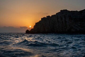 Fototapeta na wymiar Sunset on the island.