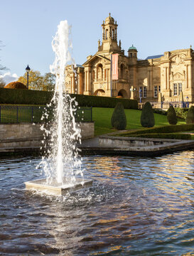 The north of England's first Mughal Water Garden was built on the site of a car park in the grounds of civic art gallery  Cartwright Hall in Lister Park Bradford Photograph Bradford 4-11-2017