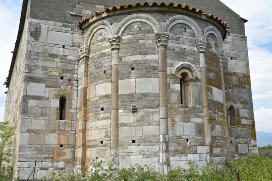 Abside romane de San Parteo. Corse