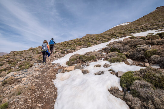 ascent to the Tizi n Tarkeddit, trek to MGoun, Atlas mountain range, morocco, africa