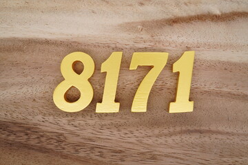 Number 8171 is made of 1 cm thick teak, painted gold on top of real wood with dark brown to light...