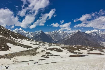 Cercles muraux Himalaya On way to Rohtang pass, Manali, Himachal Pradesh, India.