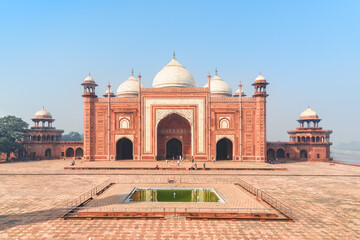 The Kau Ban Mosque of the Taj Mahal complex, Agra