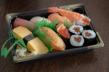 一人前のお寿司セット