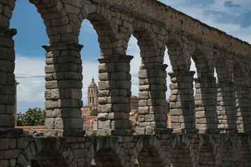 Obraz premium Walk through Segovia, Roman city par excellence