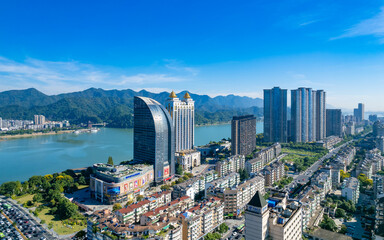 Fototapeta na wymiar Urban scenery on both sides of Fuchun River, Tonglu County, Zhejiang province, China