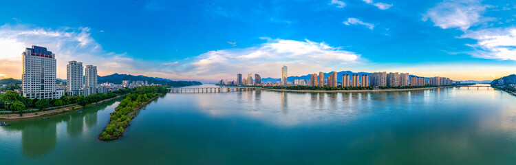 Fototapeta na wymiar Urban environment of Fuchun River Erqiao, Tonglu County, Zhejiang province, China