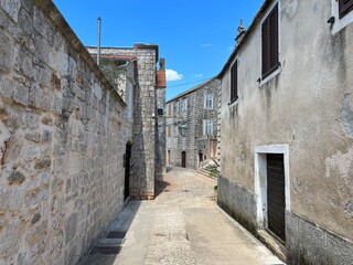 Fototapeta premium Street in the historic town of Stari Grad on the island of Hvar in Croatia